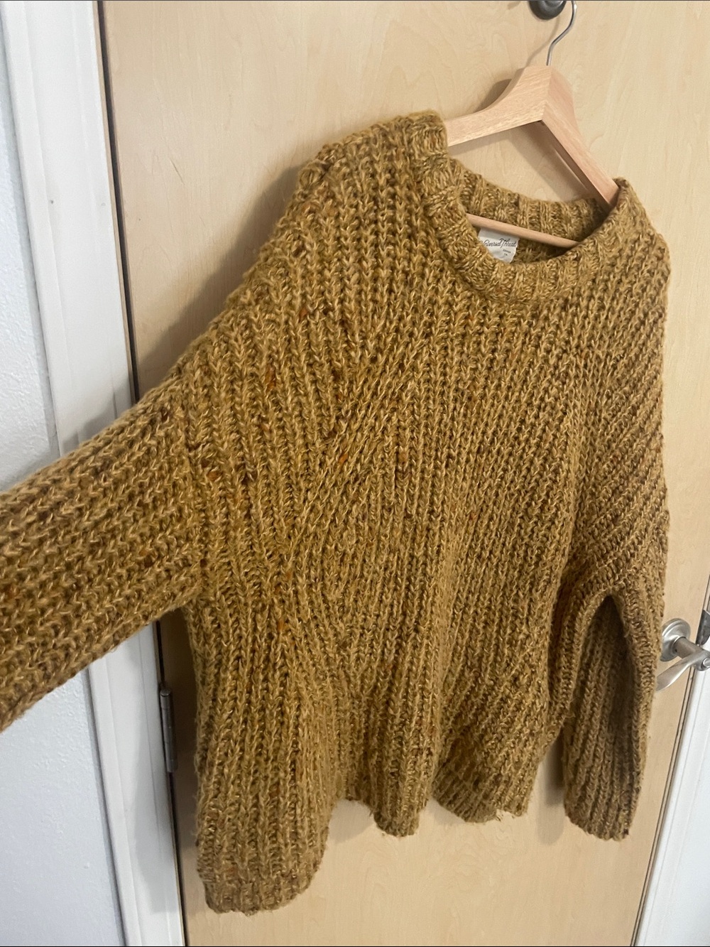Universal Thread Mustard Yellow Chunky Knit Crewneck Sweater XL - Picture 5 of 7